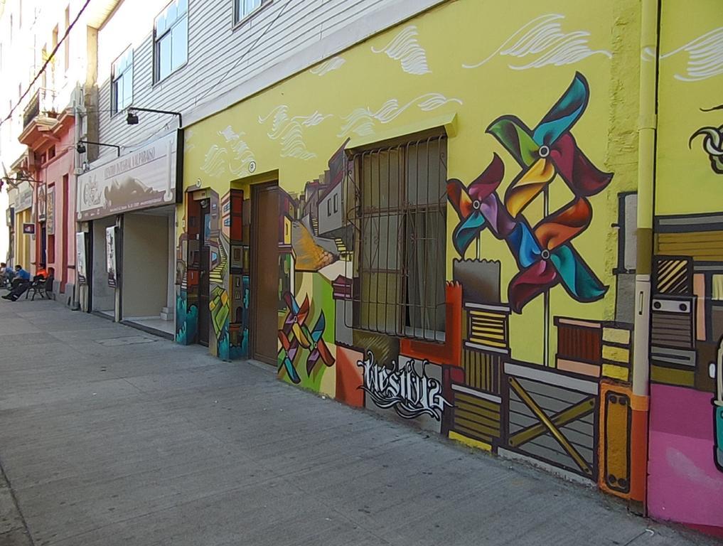 Hostal Tricontinental Valparaíso Esterno foto