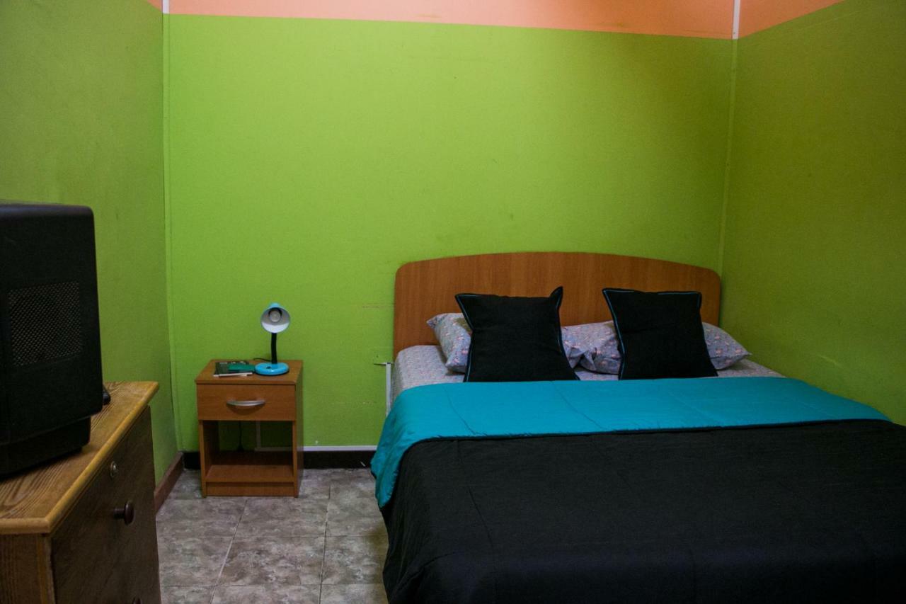 Hostal Tricontinental Valparaíso Esterno foto