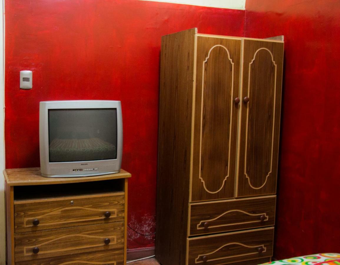 Hostal Tricontinental Valparaíso Esterno foto